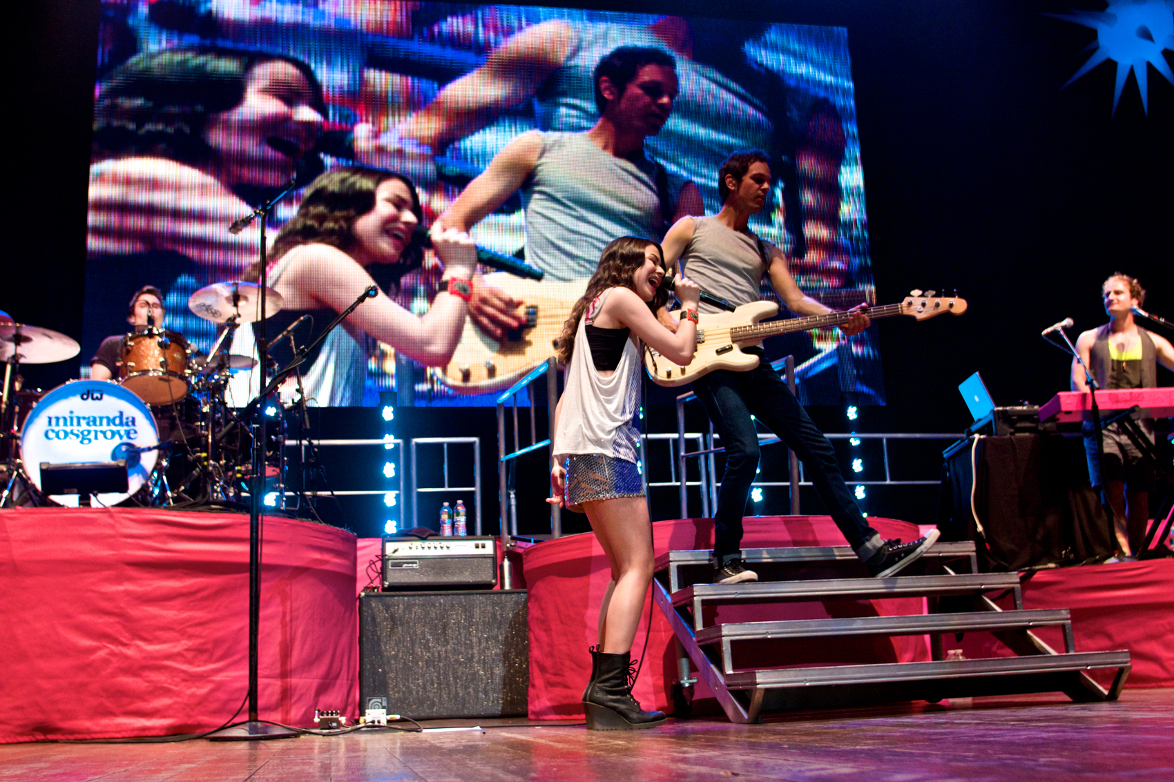 Dancing Crazy Tour 
The Mann Center
July 22, 2011